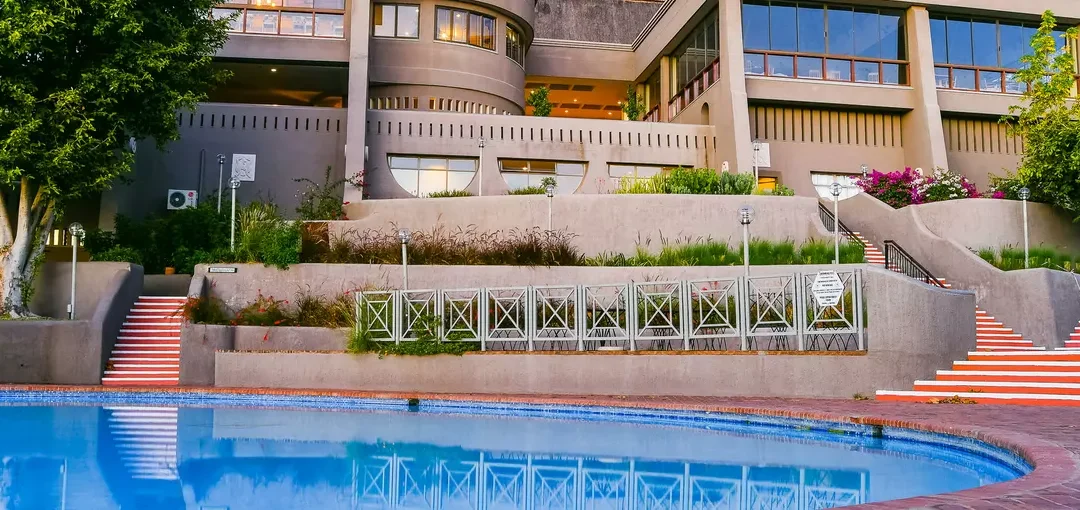 How to Plan the Perfect Safari in Zimbabwe: Tips and Tricks